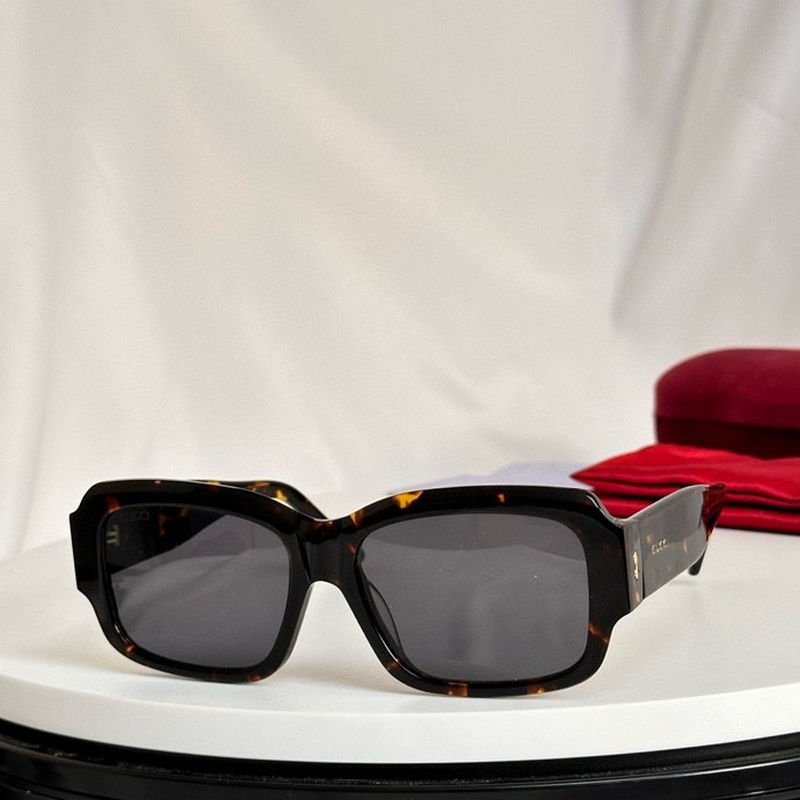 Gucci Sunglasses 158